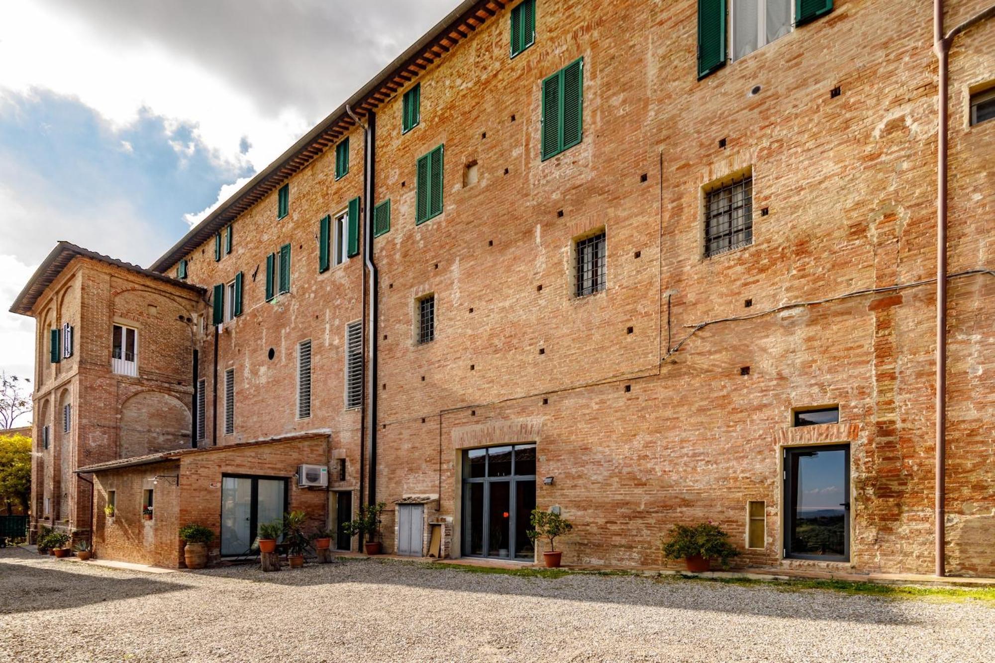 Porta Romana Elegant Apartments With Private Parking! سيينا المظهر الخارجي الصورة