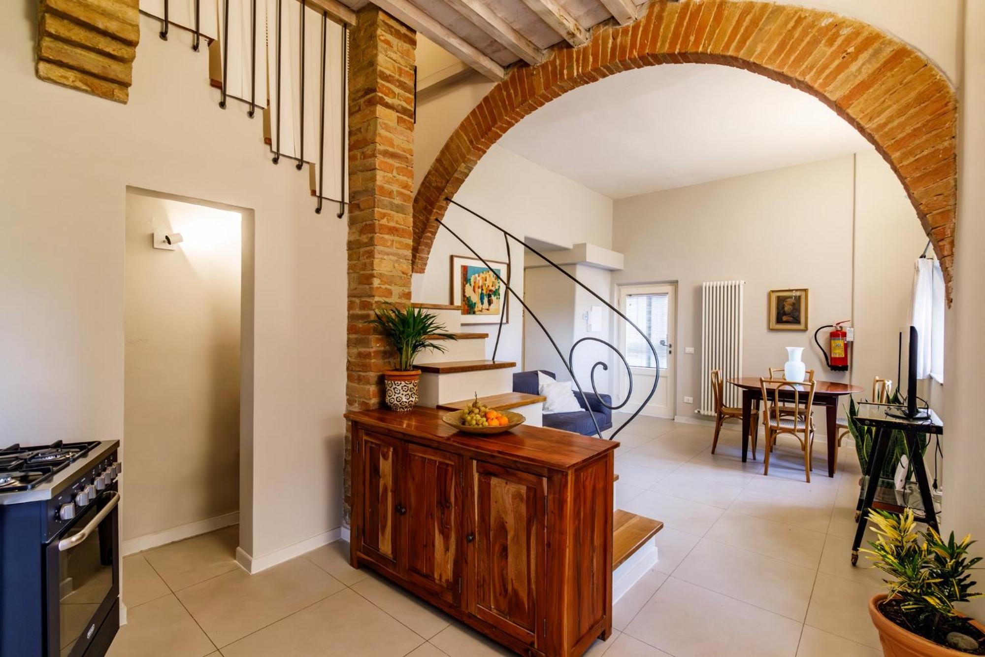 Porta Romana Elegant Apartments With Private Parking! سيينا المظهر الخارجي الصورة